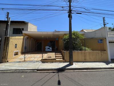 Casa para Venda, em Presidente Prudente, bairro Vila Formosa, 3 dormitrios, 4 banheiros, 1 sute, 2 vagas